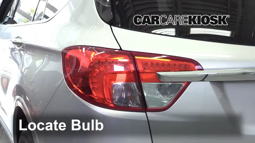 2017 Buick Envision Essence 2.5L 4 Cyl. FlexFuel Lights